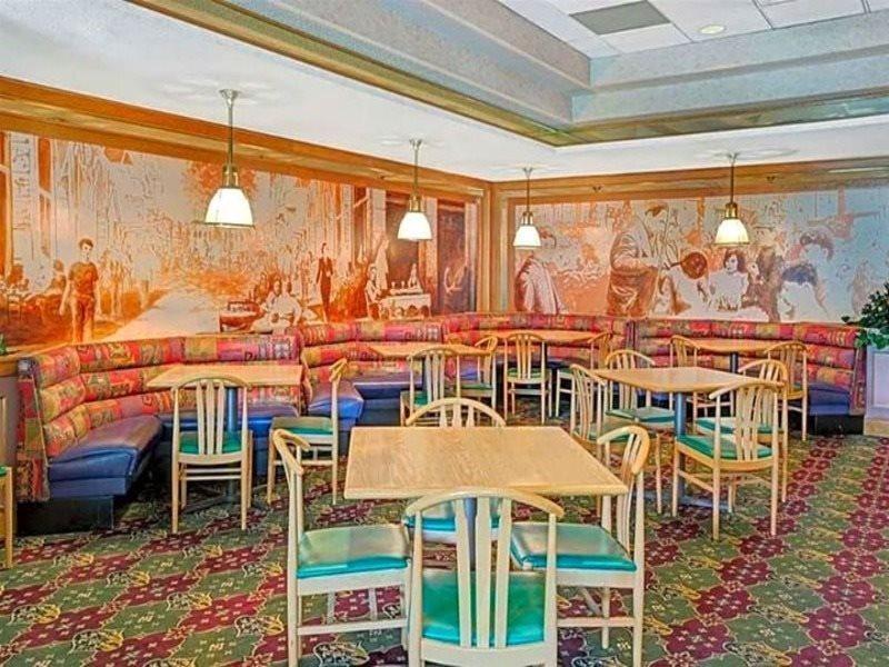 Days Inn Lake Norman Корнеліус Екстер'єр фото